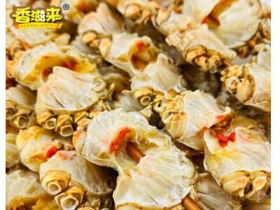 美味蟹串香辣风味烧烤油炸螃蟹串螃蟹油炸小吃冷冻半成品批发图3